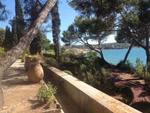 Sea-view Holiday Home In Sanary-sur-mer With Private Pool