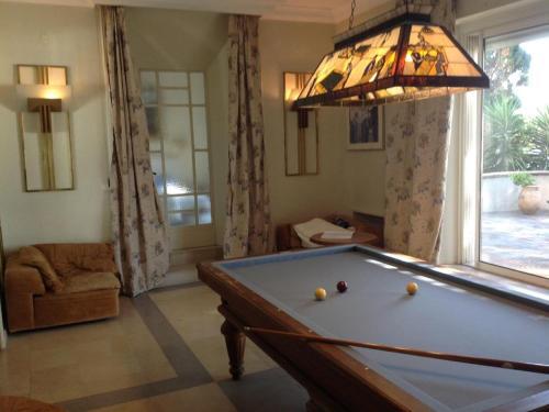 Sea-view Holiday Home In Sanary-sur-mer With Private Pool