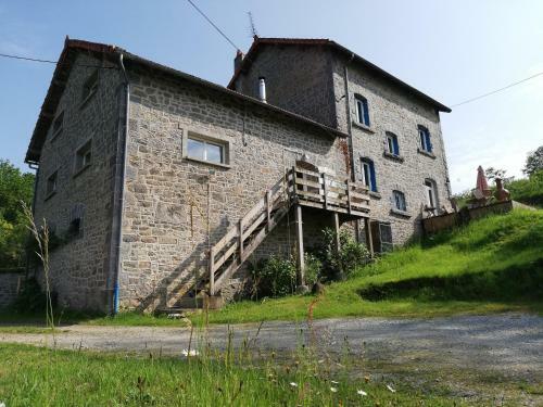La Maison Bleue23
