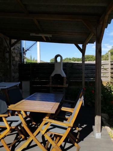 Sarrola-carcopino G�te En Pierre