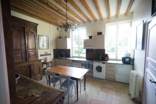 Le Manoir De Briquedalles