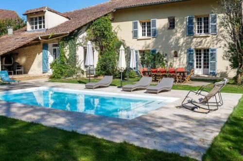 Grande Maison - 14 Personnes - Piscine