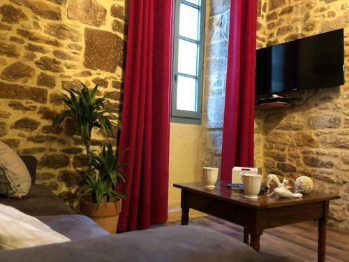Maison De Charme Dans La Cit�