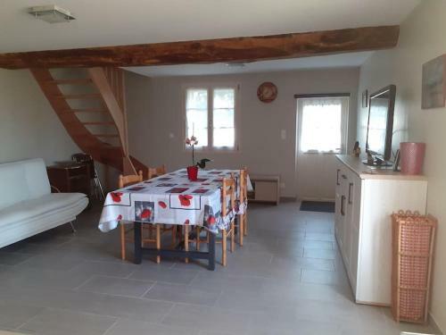 Maison Enti�rement R�nov�e Situ�e En Pleine Nature
