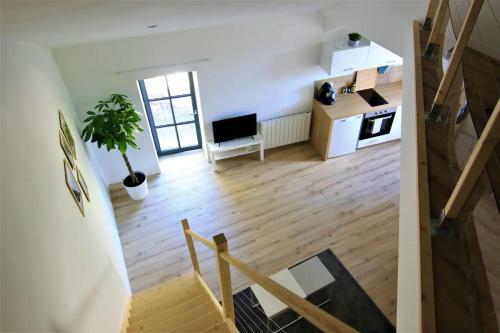 Apartamento T2 Duplex Segr� - Hyper Centre - Wifi - Netflix