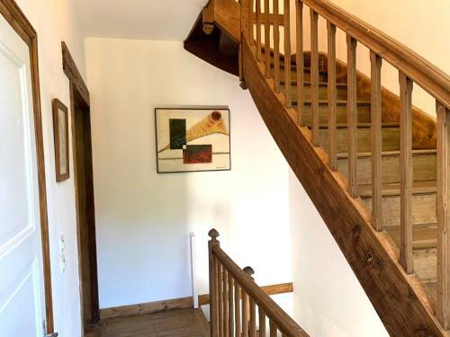 Villa Au Bord De La Rivi�re Avec Spa