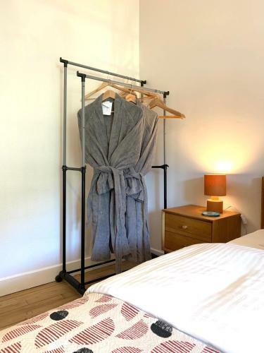 Villa Au Bord De La Rivi�re Avec Spa