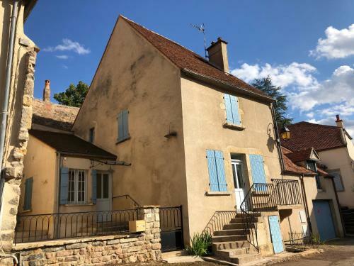 B�tisse Du Pont Pinard Et Son Granit Rose