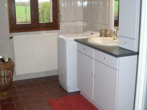 G�te Senlis, 3 Pi�ces, 4 Personnes - Fr-1-376-52