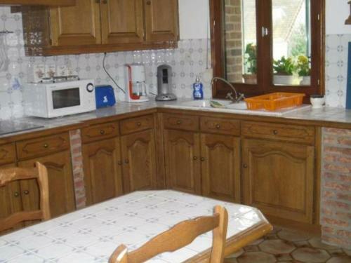 G�te Senlis, 3 Pi�ces, 4 Personnes - Fr-1-376-52