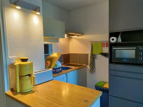 Apartamento Studio � L'oc�an Au Dessus Des Pins (Plage & Commerces � Pied)