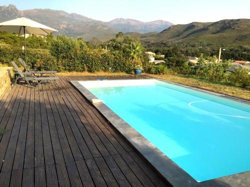 Sisco Groundfloor Apartment With Mountain And Sea Views