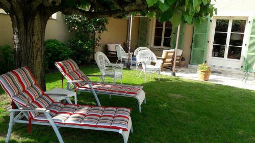Bed & Breakfast Sous Les Remparts
