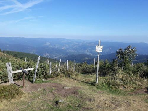 Apartamento Les Locations De St�phanie ,gite Le Verger