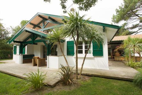 Central Villa 200 M From The Beach