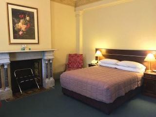 Avonmore On The Park Boutique Hotel