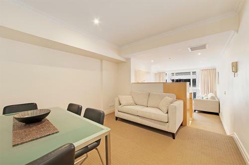 Wyndel Apartments - Bond Street