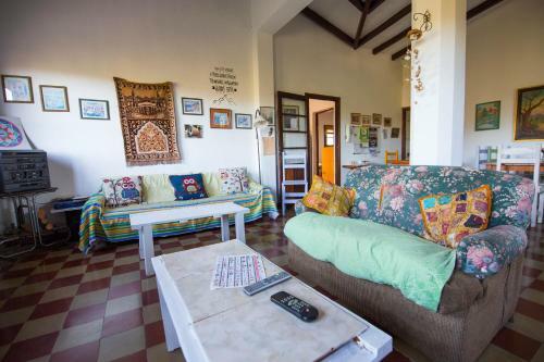 Hostel Aneley
