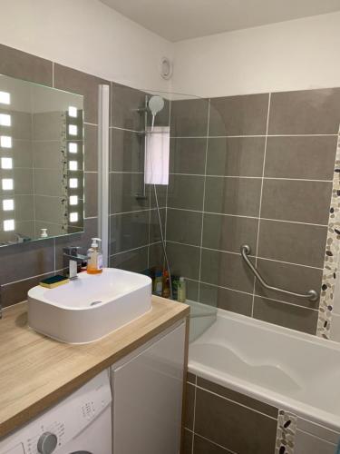 Apartamento Boost Your Immo Six Fours Drakkar 89