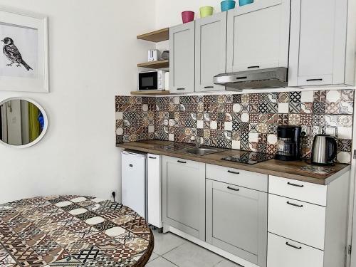Apartamento Le Saint Felix -climatis�- Rdc