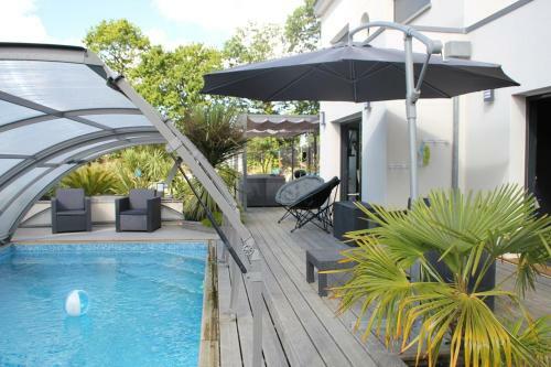 Maison 10 Pers Avec Piscine Chauff�e Et Spa