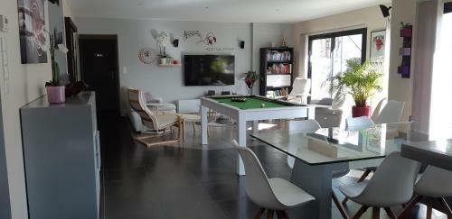 Maison 10 Pers Avec Piscine Chauff�e Et Spa