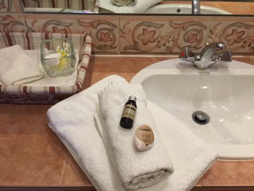 Bed & Breakfast Les Aigui�res En Provence