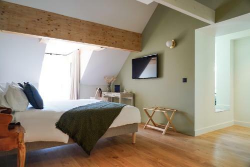 Hotel H�tel Le Mouton Bleu