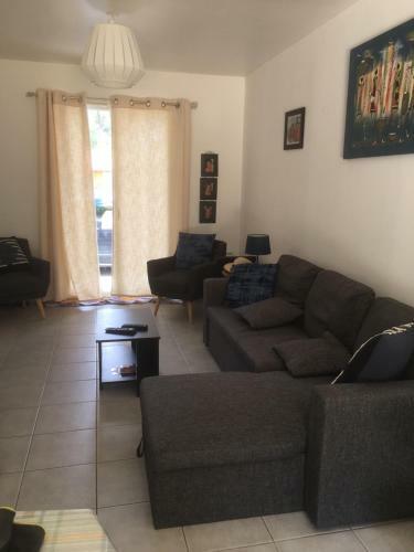 Comme Chez Vous