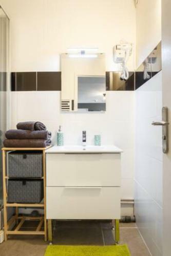 Apartamento Paris Proche : Studio Tranquille Et Cosy