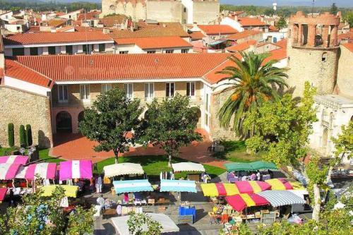 Grande Maison De Charme Avec Jacuzzi !