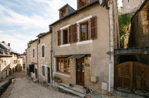 Maison Sans Vis � Vis Dans Centre Historique