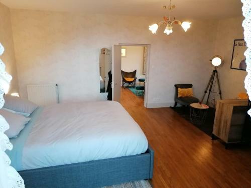 Hostal Les Gites De La Haute Bigassou