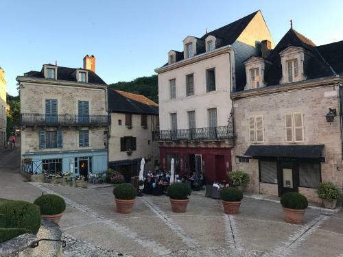 Les Maisons Du P�rigord