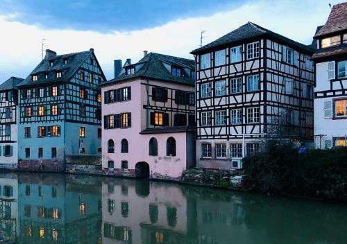 Maison Duplex, Avec Terrasse Dans Strasbourg