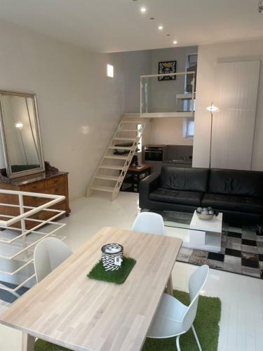 Apartamento Loft City Center With Parking