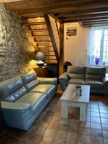 Theuville Les Bornes Meubl� de Tourisme