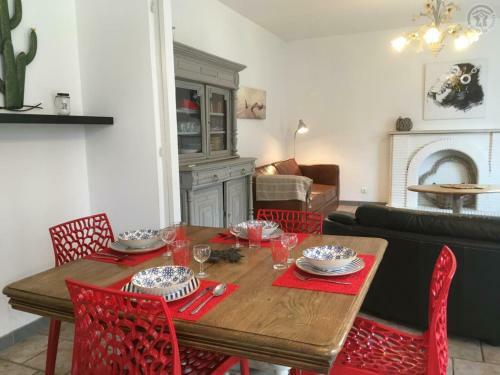 G�te Thiant, 4 Pi�ces, 6 Personnes - Fr-1-510-141