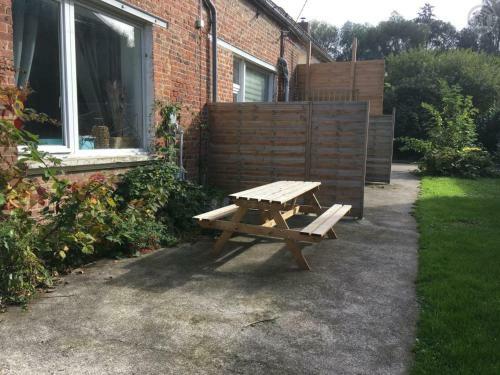 G�te Thiant, 4 Pi�ces, 6 Personnes - Fr-1-510-141