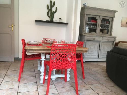 G�te Thiant, 4 Pi�ces, 6 Personnes - Fr-1-510-141