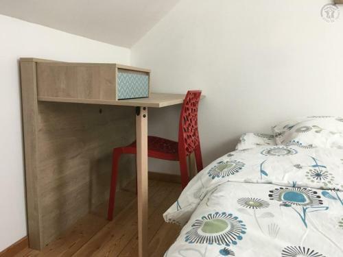 G�te Thiant, 4 Pi�ces, 6 Personnes - Fr-1-510-141