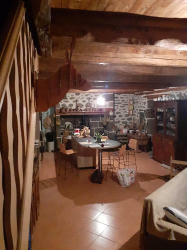 Villa Maison Authentique Et Cosy Dans Le Cantal