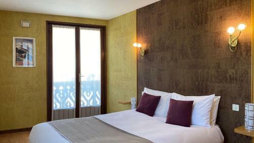 Hotel Logis La Chaumi�re Saint-maurice