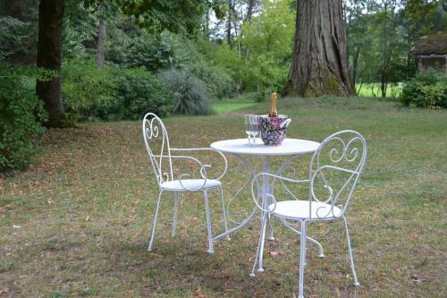Villa Manoir Le Bourg, Touffailles
