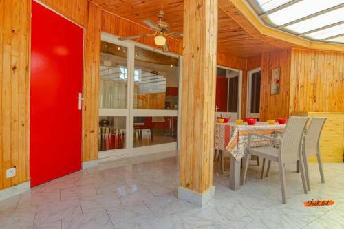 Dormir Dans Une Villa Camembert � Torreilles Plage