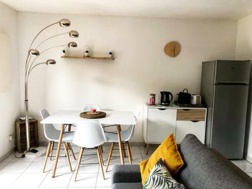 Apartamento Charmante Maison de Plage+jardin-800m de La Mer