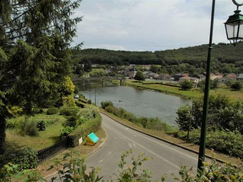 Maison L'hirondelle Rustique � Tournavaux