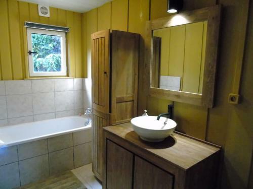 Maison L'hirondelle Rustique � Tournavaux