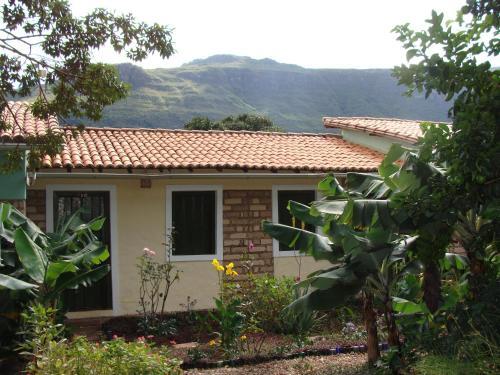 Bed & Breakfast Pousada P� No Mato