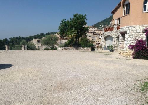 Villa La Genevri�re